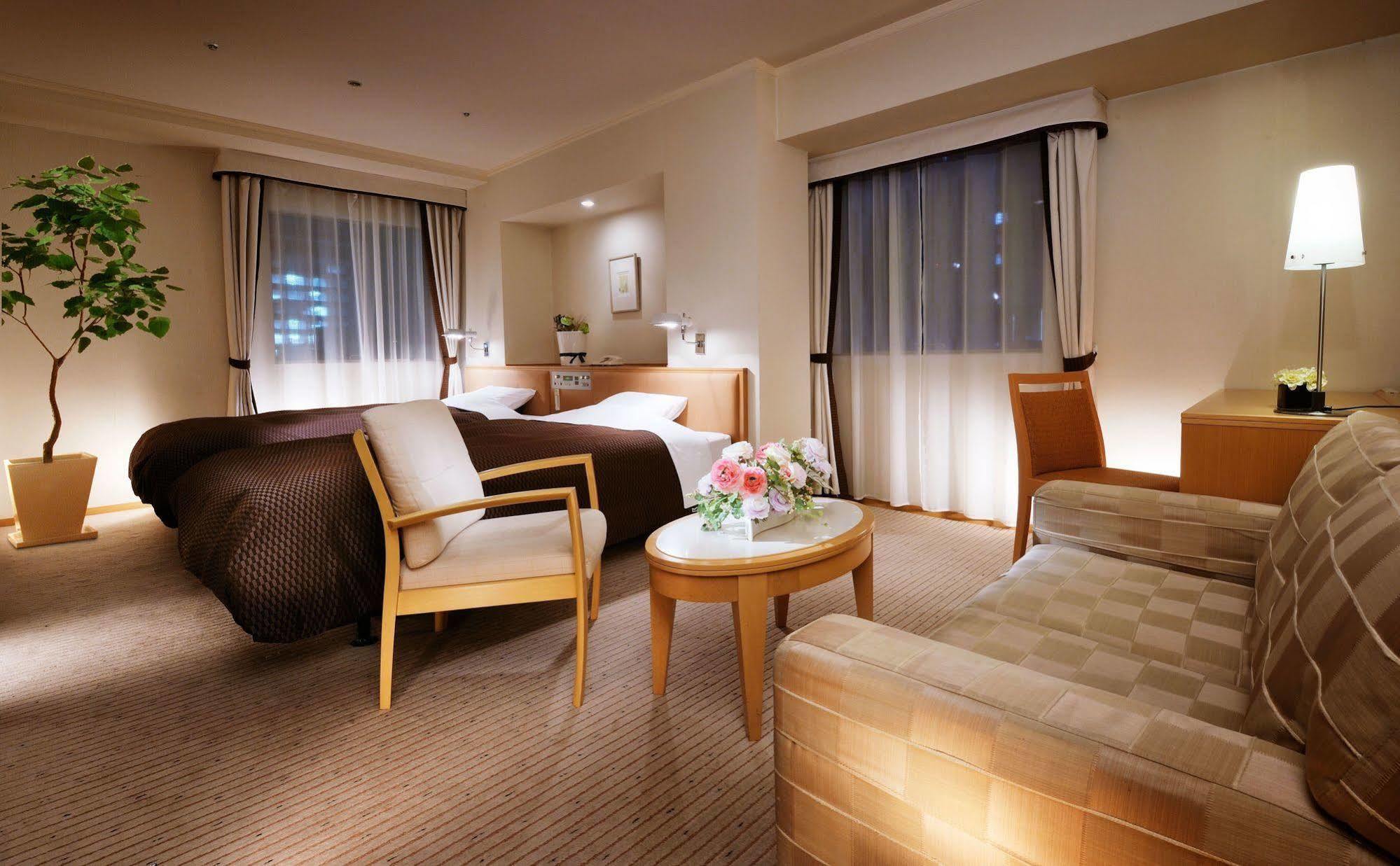 Castle Plaza Hotel Nagoya Exterior foto